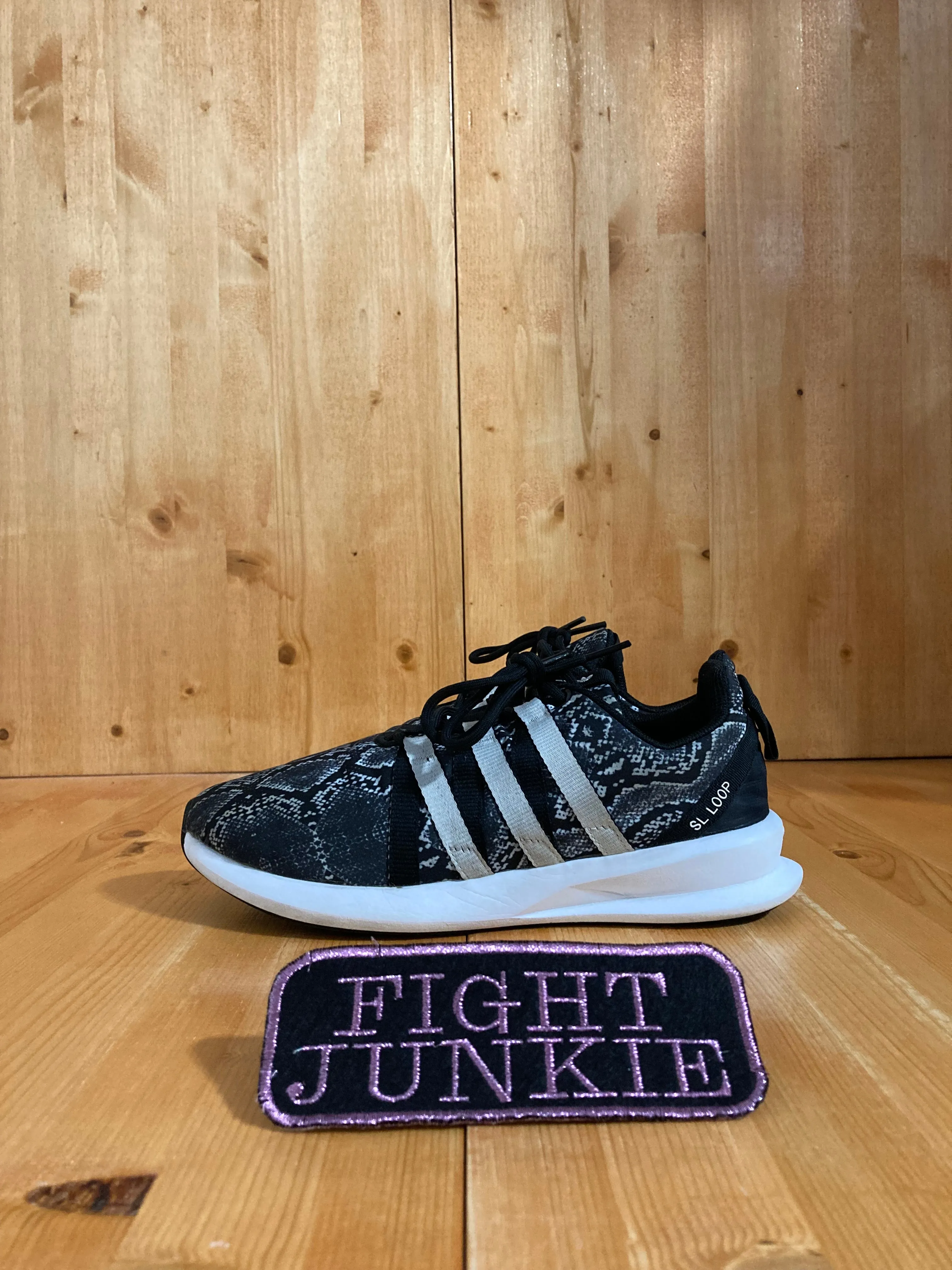 ADIDAS SL LOOP RACER Women Size 8.5 Running Training Shoes Sneakers Black & White D69853