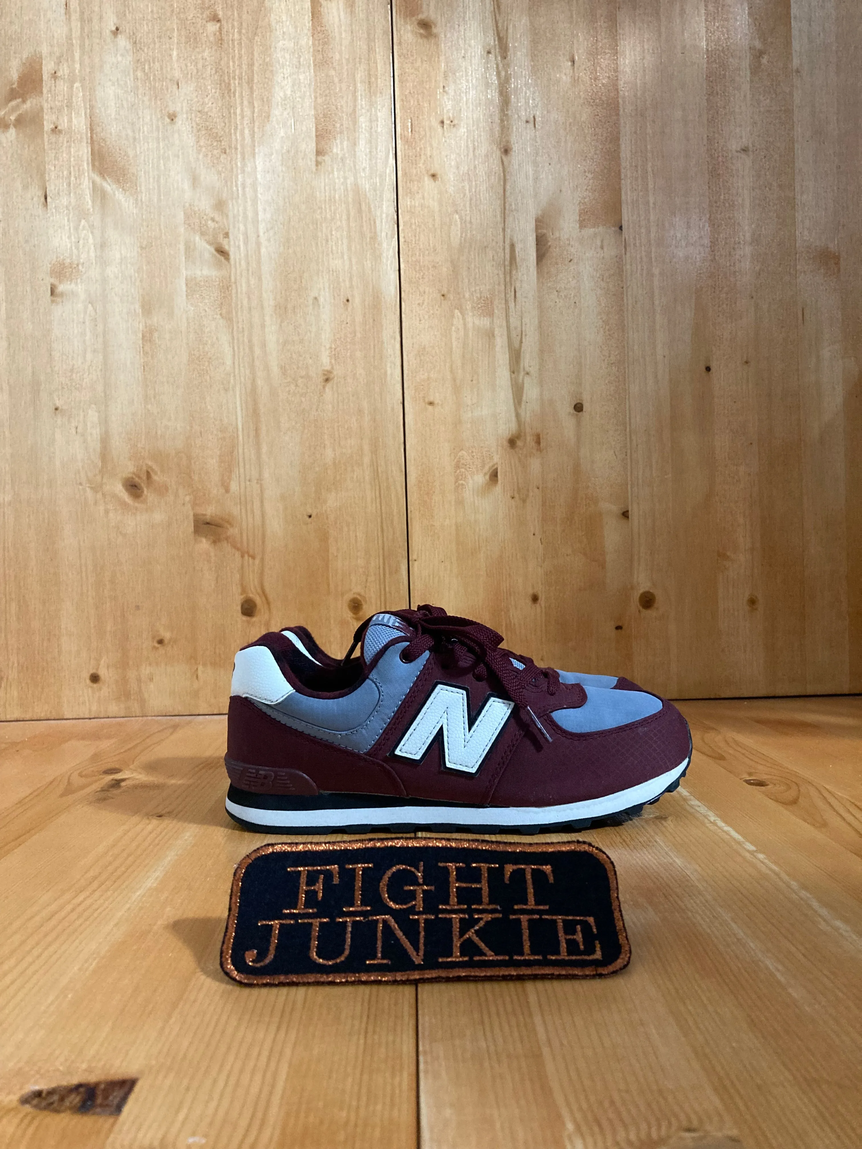 NEW BALANCE 574 Youth Size 4.5M Running Training Shoes Sneakers Burgundy & Gray KL5742CG