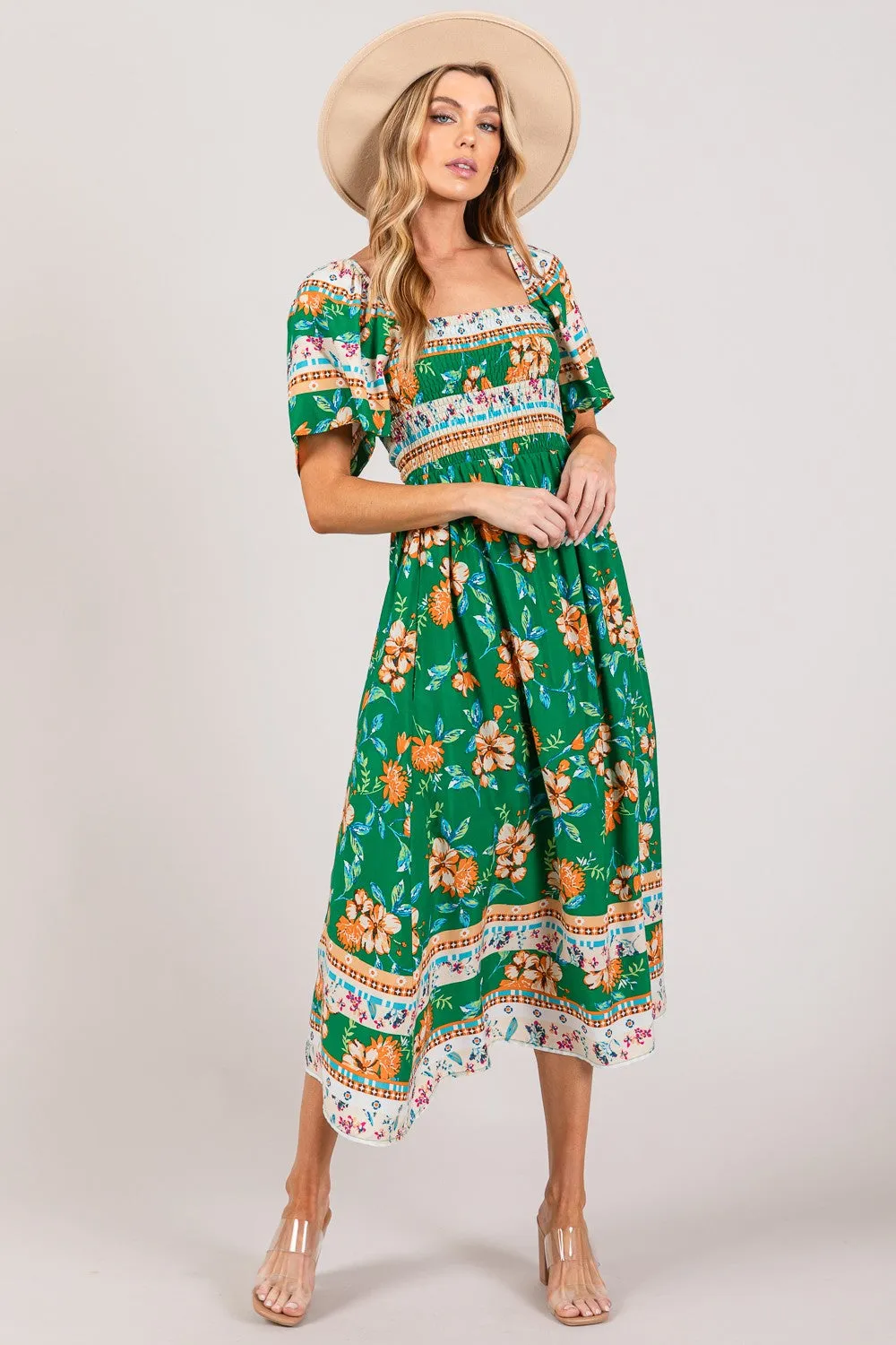 ONLINE EXCLUSIVE SAGE   FIG Printed Smocked Short Sleeve Midi Dress