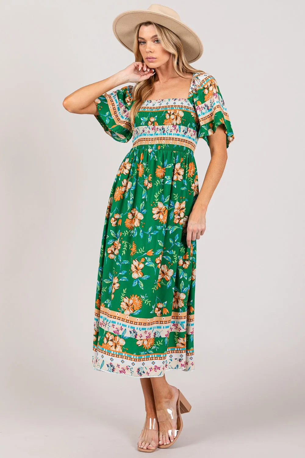ONLINE EXCLUSIVE SAGE   FIG Printed Smocked Short Sleeve Midi Dress