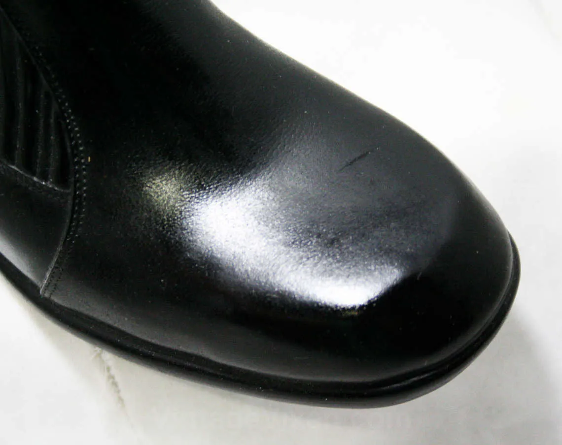 Size 6 Trompe L'Oeil 60s Boots - Black Waterproof Rubber - Sophisticated 1960s - Faux Buckles - Fleece Lined - Unworn - Deadstock - 43709-3